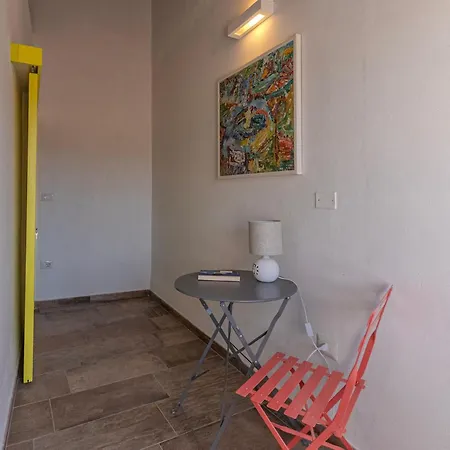 Sardinian Gallery Domus Bosa Room photo