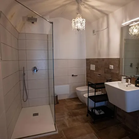 Sardinian Gallery Domus Bosa Room photo