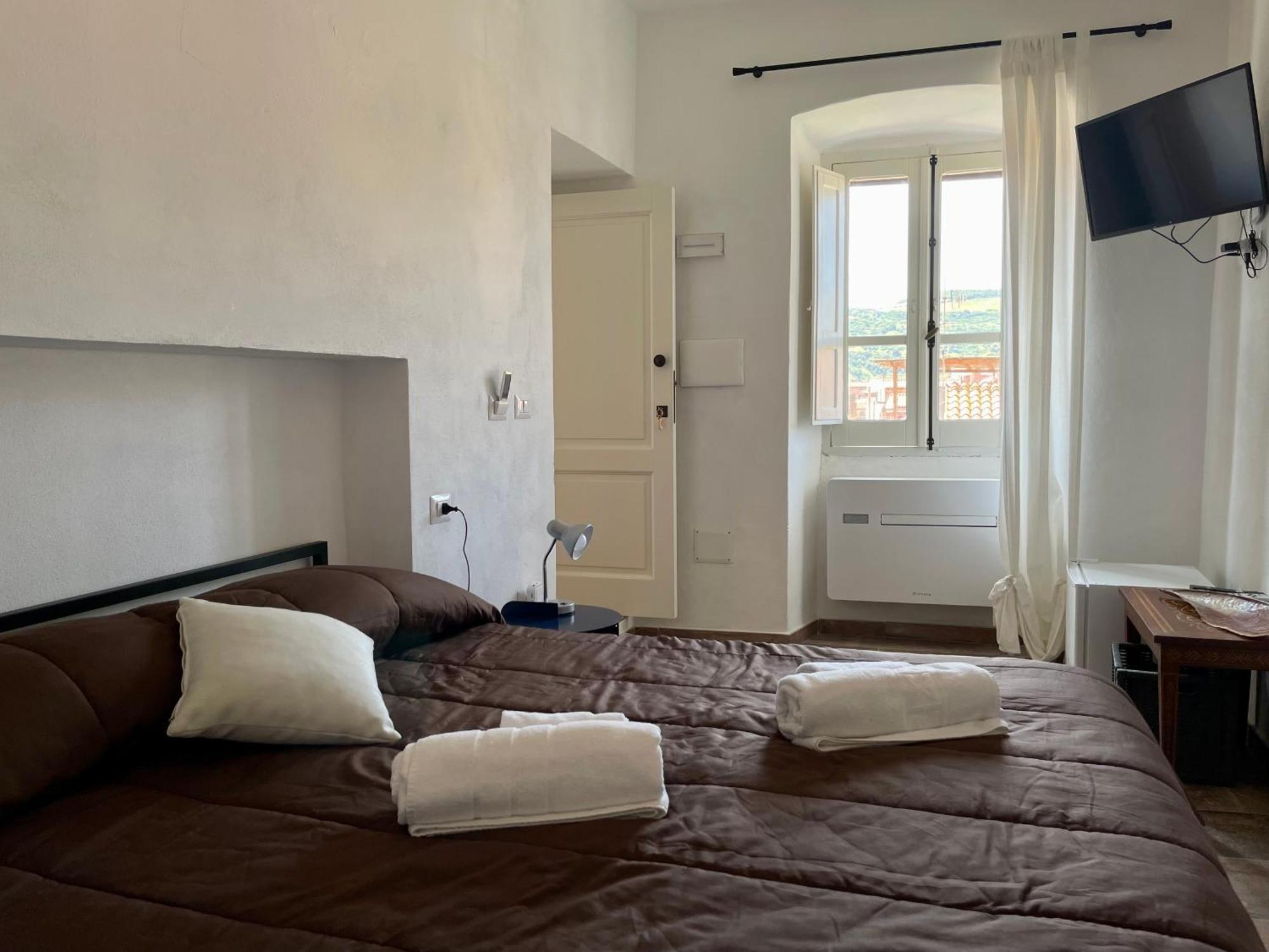 Sardinian Gallery Domus Apartment Bosa
