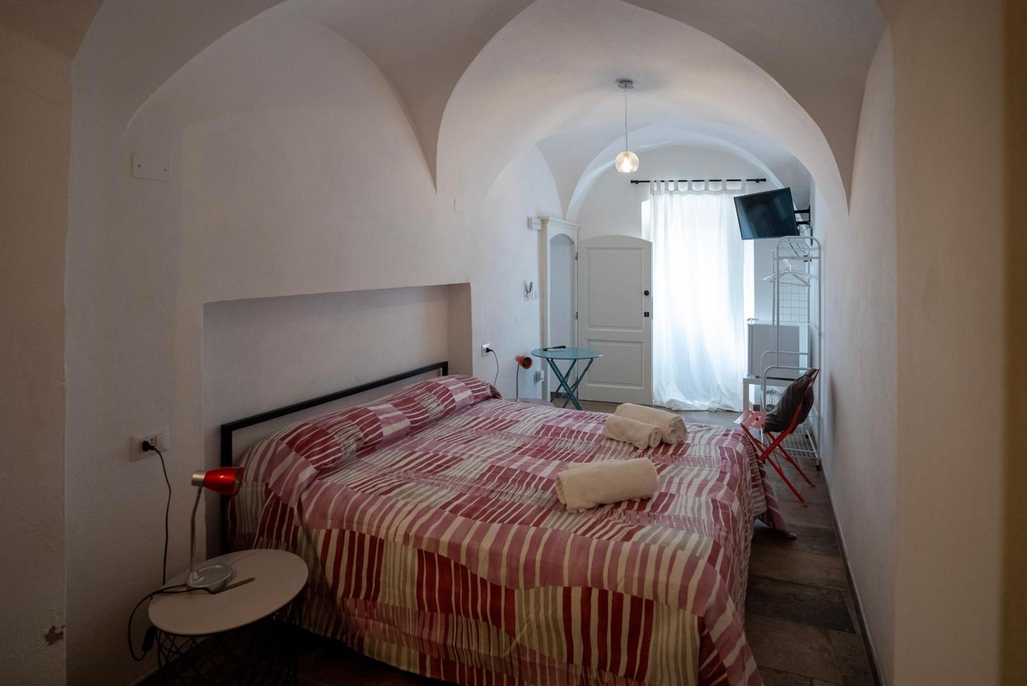 Sardinian Gallery Domus Apartment *