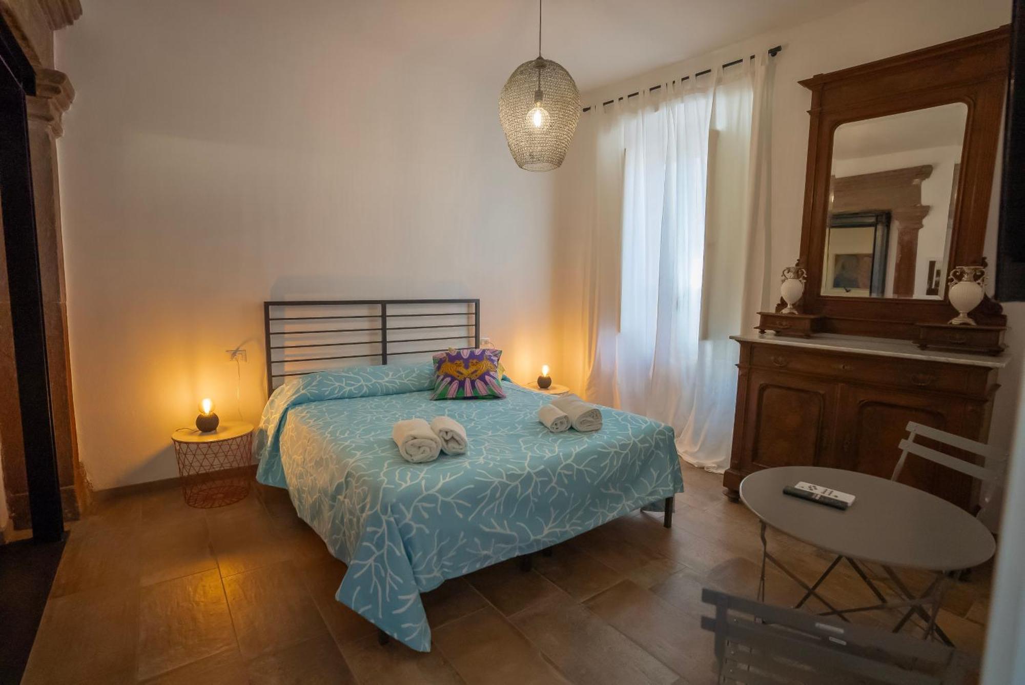 Sardinian Gallery Domus Apartment *
